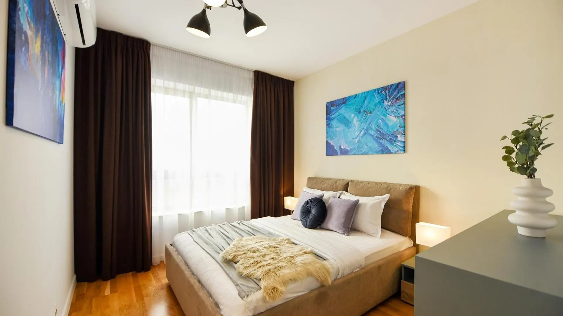 בוקרשט Ultimate Living Experience - Modern Accommodation & Free Parking Near Romexpo