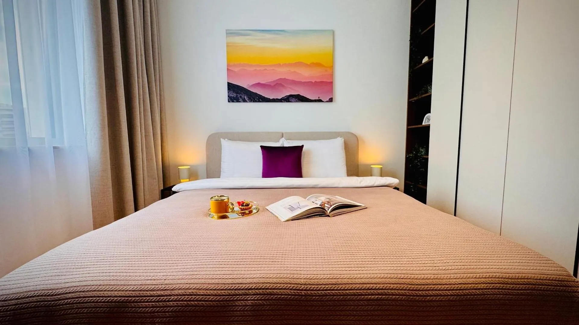 Ultimate Living Experience - Modern Accommodation & Free Parking Near Romexpo Bucarest Apartamento